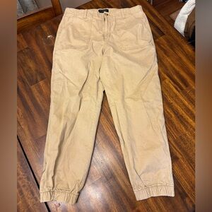 Banana Republic Women’s Khaki Cargo Joggers size 14